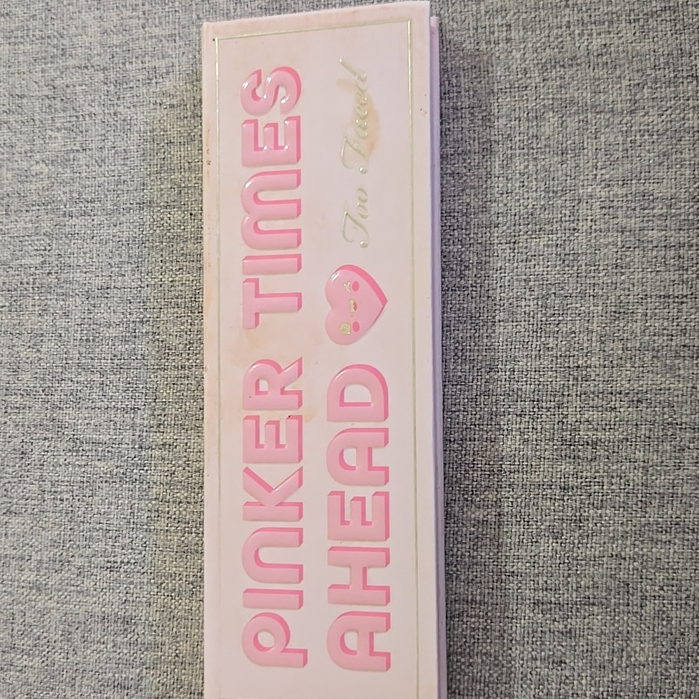 Too Faced pinker times Ahead eyeshadow